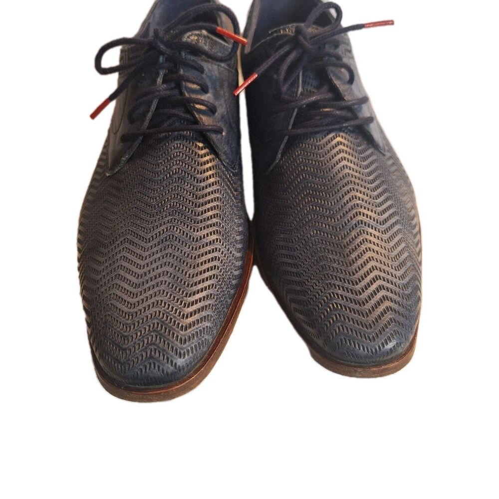 Steve Madden Blue Leather Men's Oxford Shoes. Size 8